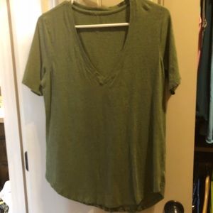 Lululemon Love Tee V